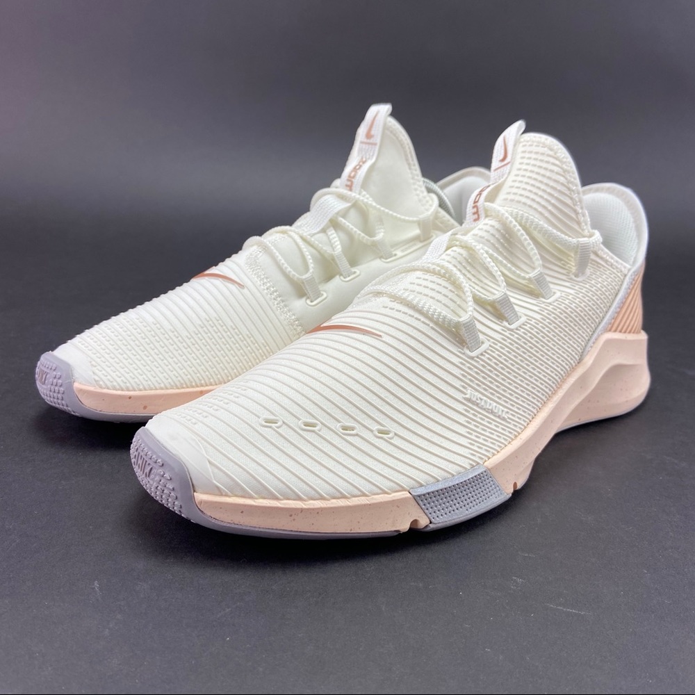 🔴SOLD Nike Women's Air Zoom Elevate Running Shoes - Picture 6 of 8
